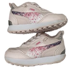 Baby Girl Puma Sneakers Size 4 Like New Worn Twice